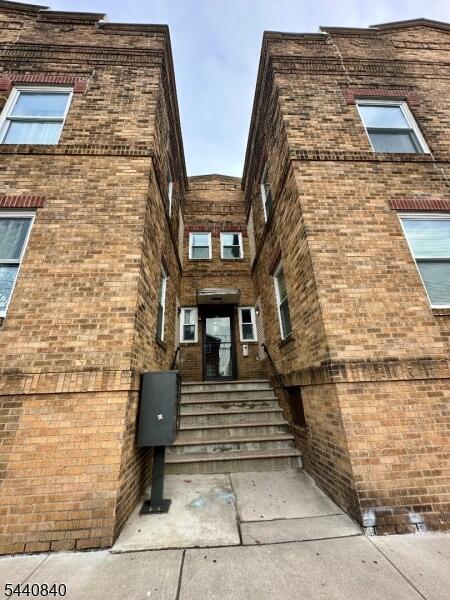Property listing MLS 4035374 photo 3