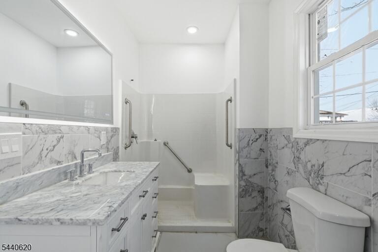 Property listing MLS 4035503 photo 13