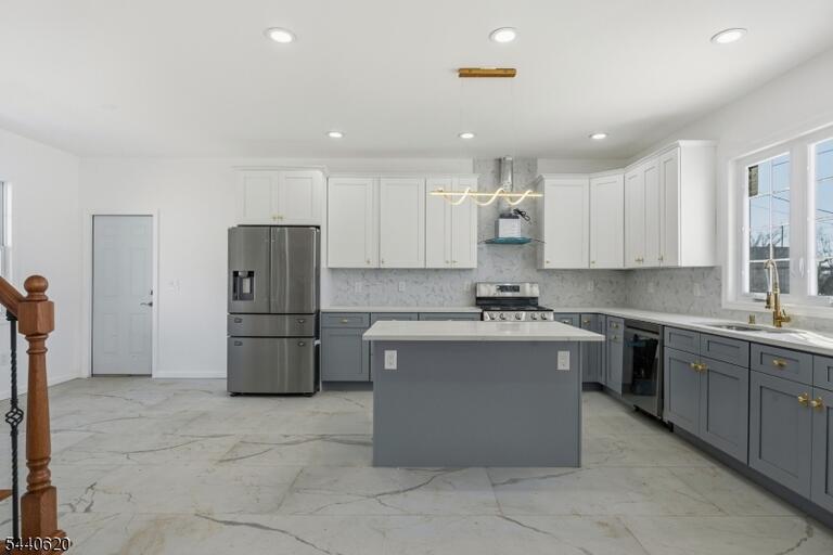 Property listing MLS 4035503 photo 9