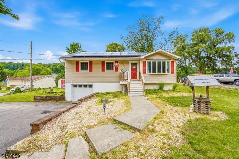 Property listing MLS 4035601 photo 17