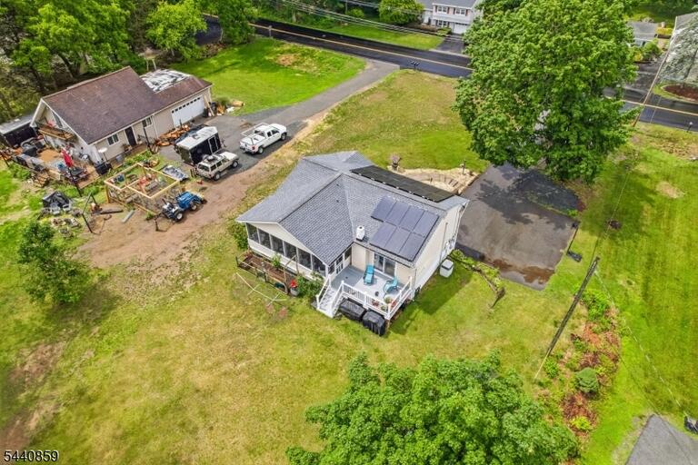 Property listing MLS 4035601 photo 8