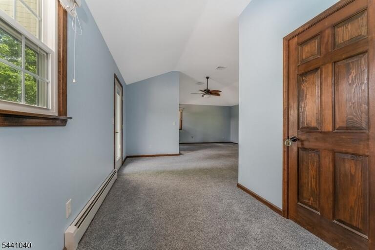 Property listing MLS 4035643 photo 32