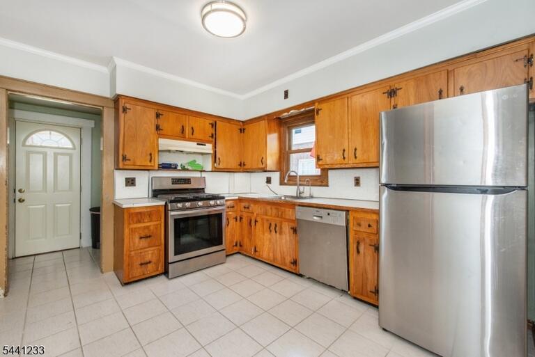 Property listing MLS 4035806 photo 15