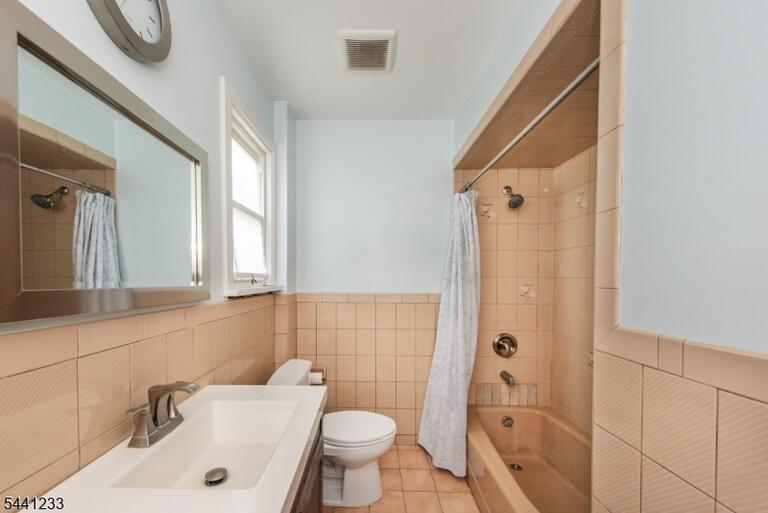 Property listing MLS 4035806 photo 8