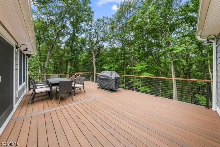 Property listing MLS 4036084 photo 43