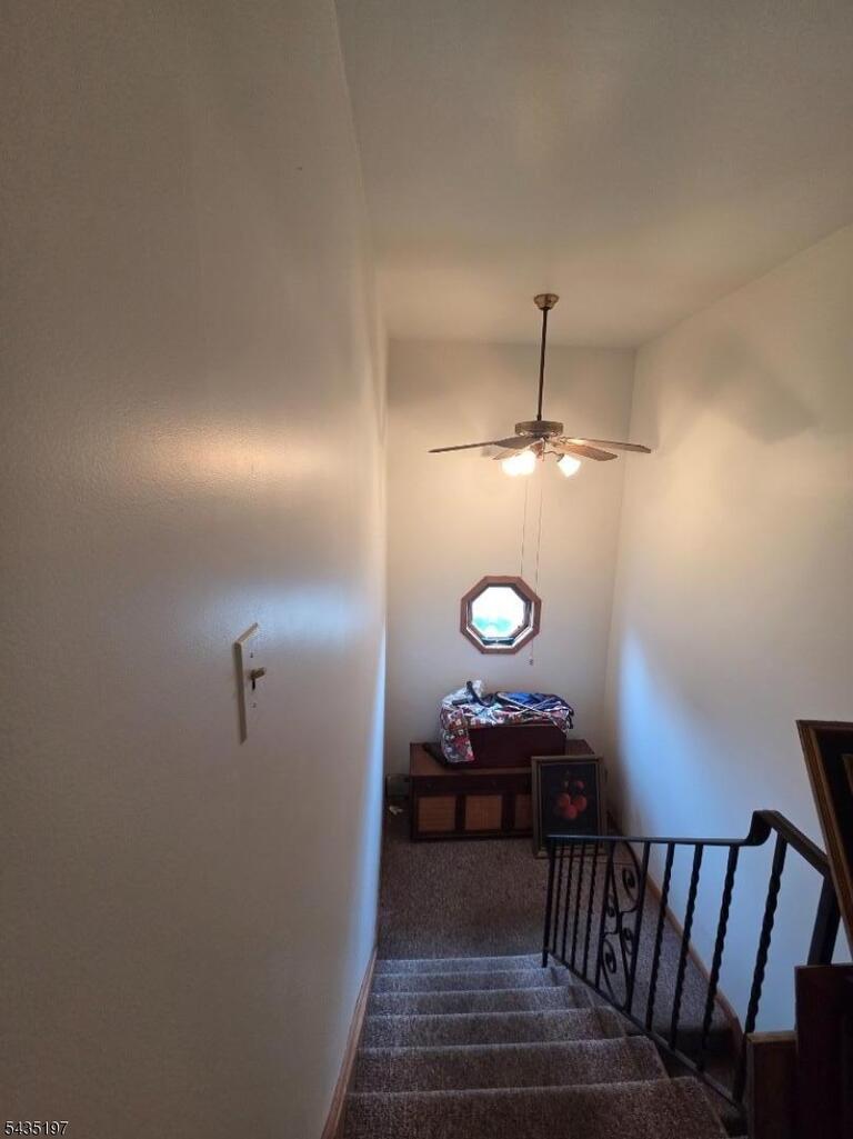 Property listing MLS 4036110 photo 15
