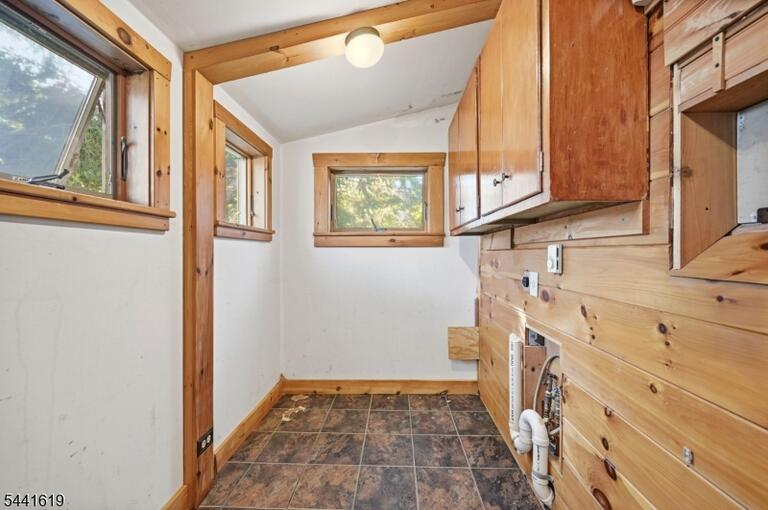 Property listing MLS 4036247 photo 6