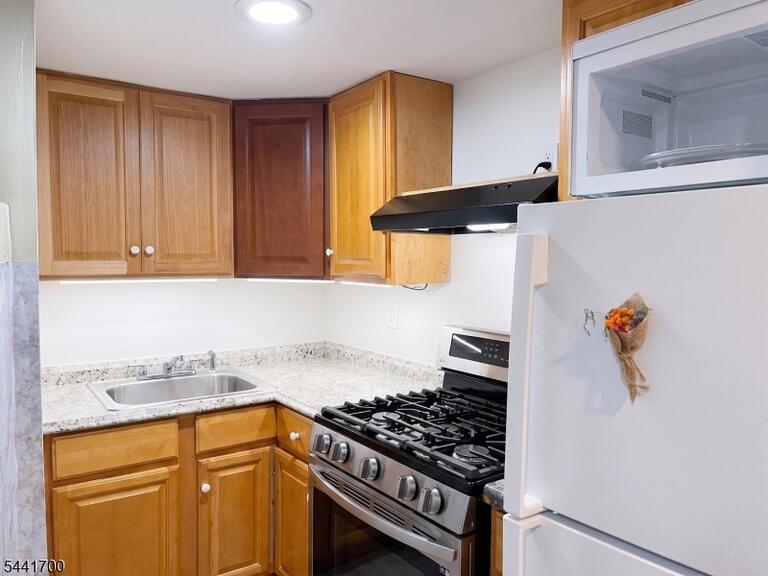 Property listing MLS 4036260 photo 14