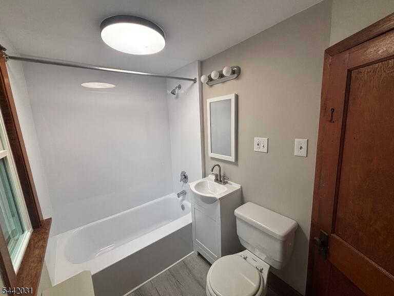 Property listing MLS 4036416 photo 13