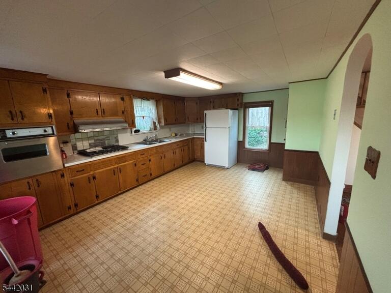 Property listing MLS 4036416 photo 3
