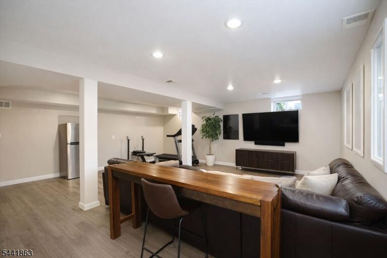 Property listing MLS 4036503 photo 29
