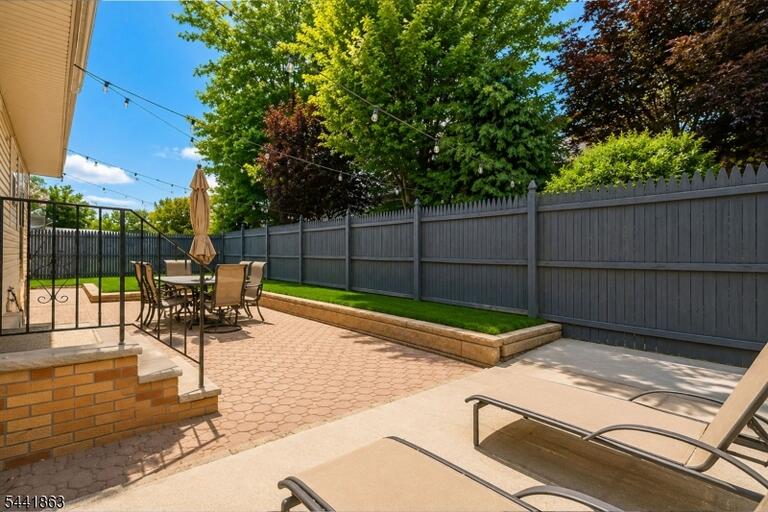 Property listing MLS 4036503 photo 7