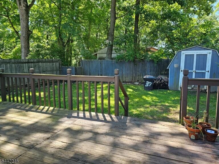 Property listing MLS 4036634 photo 9