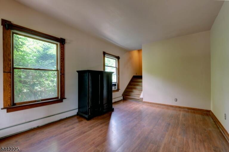 Property listing MLS 4036644 photo 11