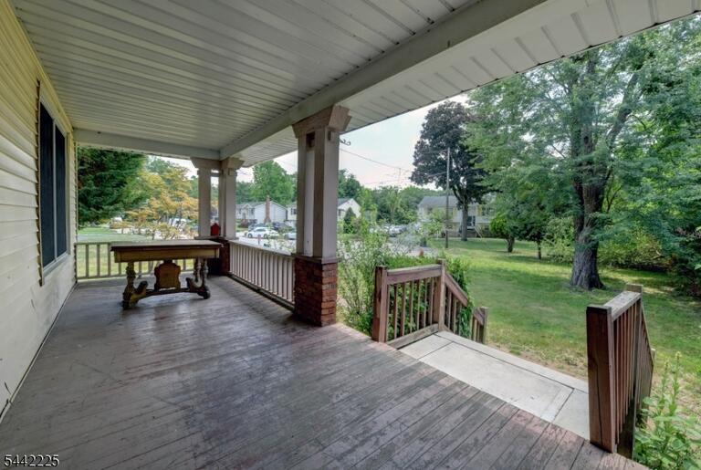 Property listing MLS 4036644 photo 5