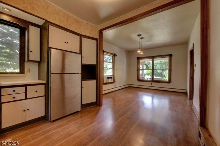 Property listing MLS 4036644 photo 9