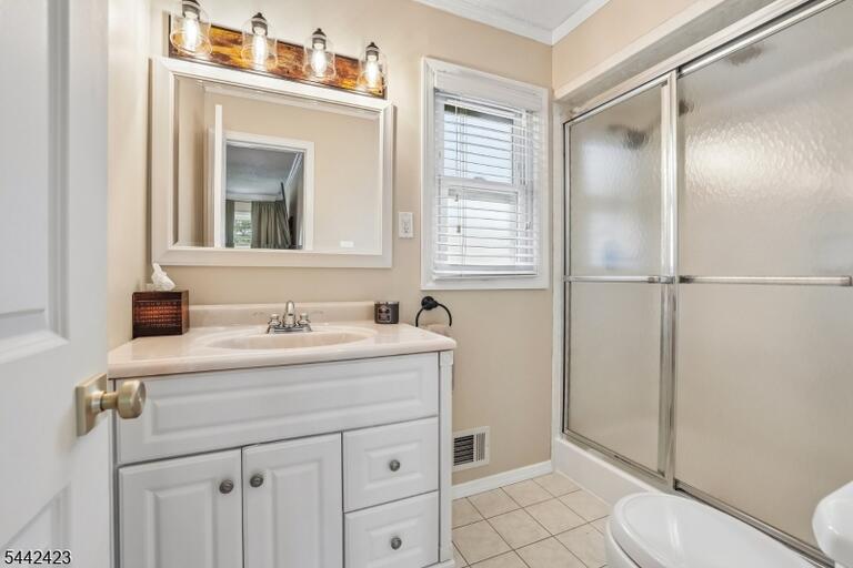 Property listing MLS 4036851 photo 12