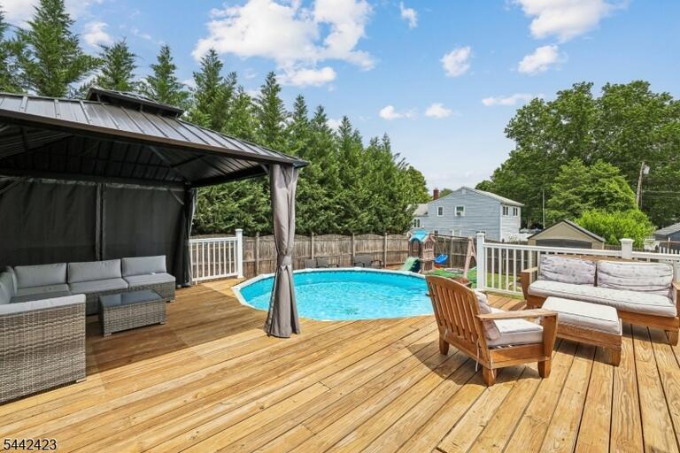 Property listing MLS 4036851 photo 31