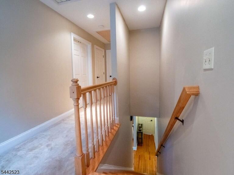 Property listing MLS 4036986 photo 19