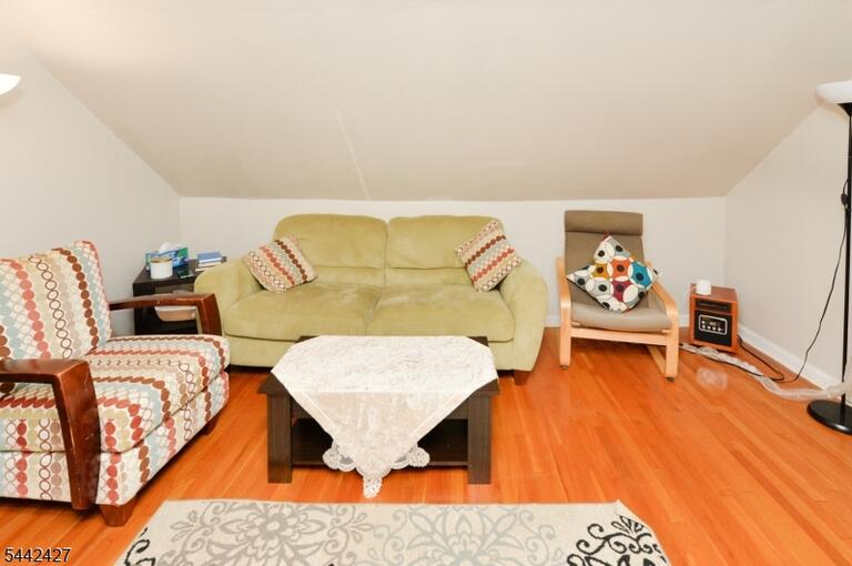 Property listing MLS 4036989 photo 16