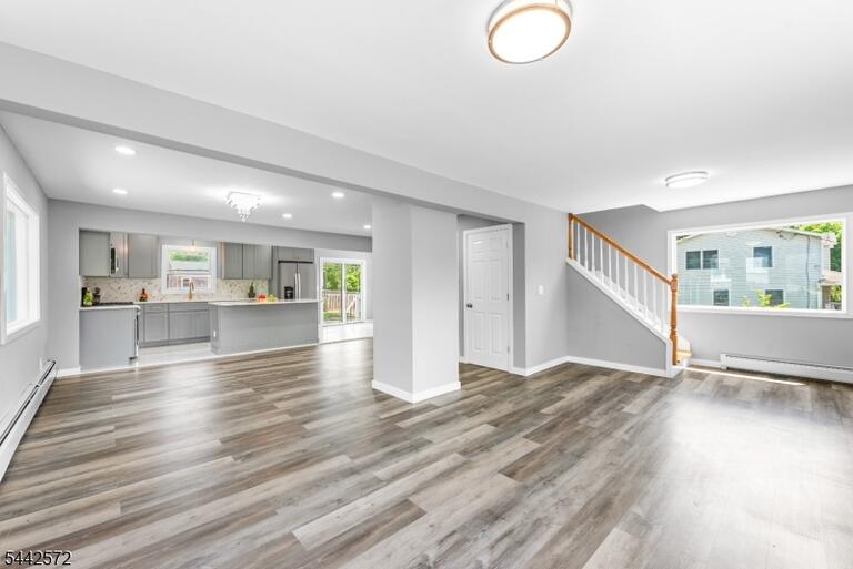 Property listing MLS 4037029 photo 6