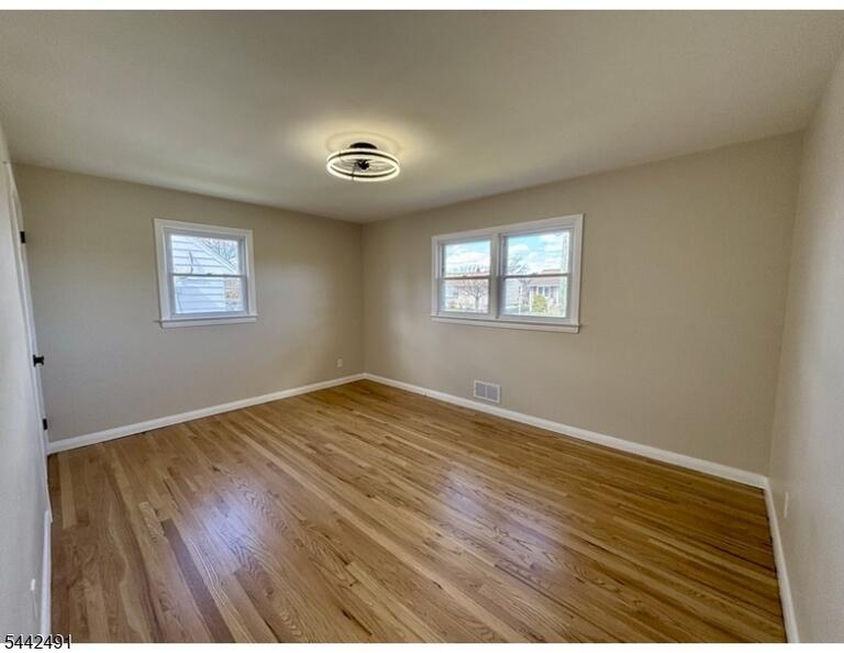 Property listing MLS 4037135 photo 13