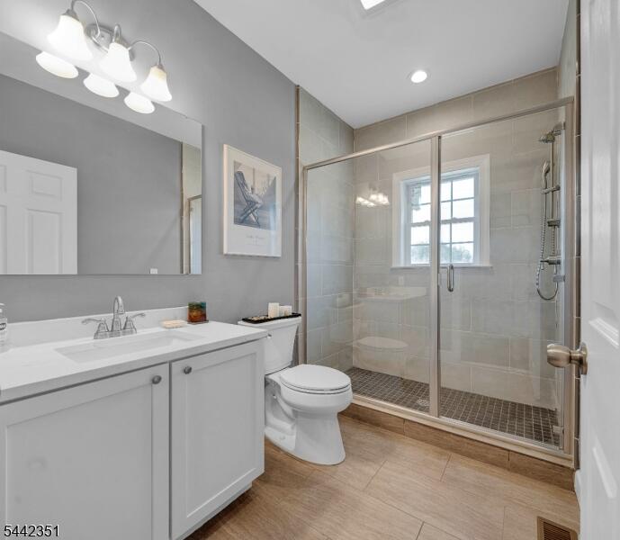 Property listing MLS 4037173 photo 33