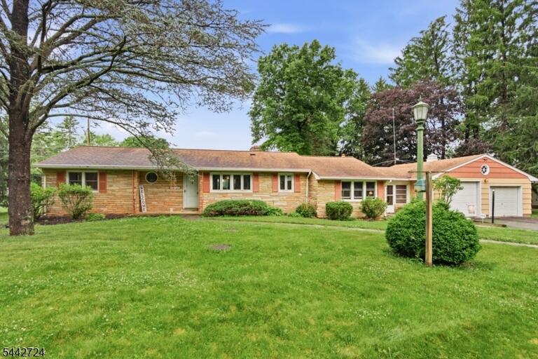 Property listing MLS 4037197 photo 1