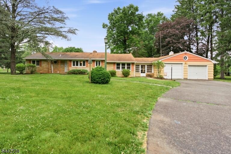 Property listing MLS 4037197 photo 23