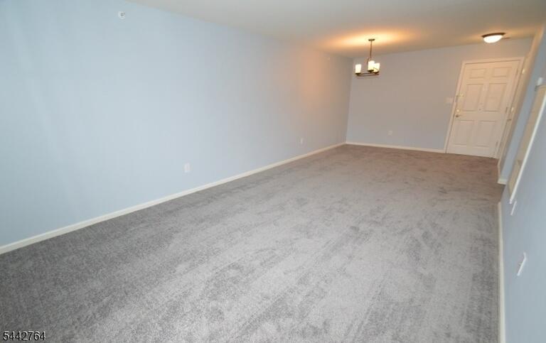 Property listing MLS 4037231 photo 4