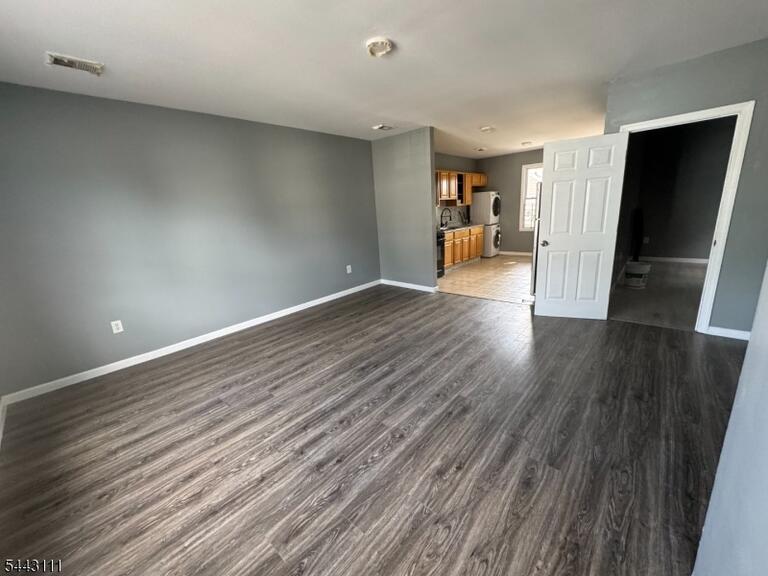 Property listing MLS 4037544 photo 3