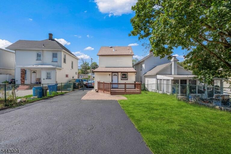 Property listing MLS 4037590 photo 18