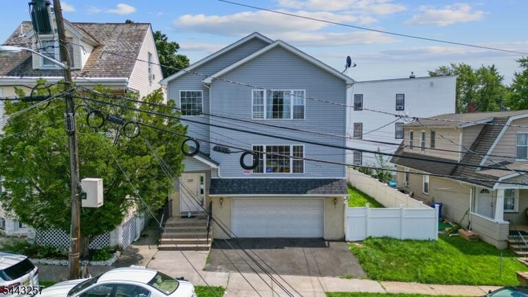 Property listing MLS 4037616 photo 2