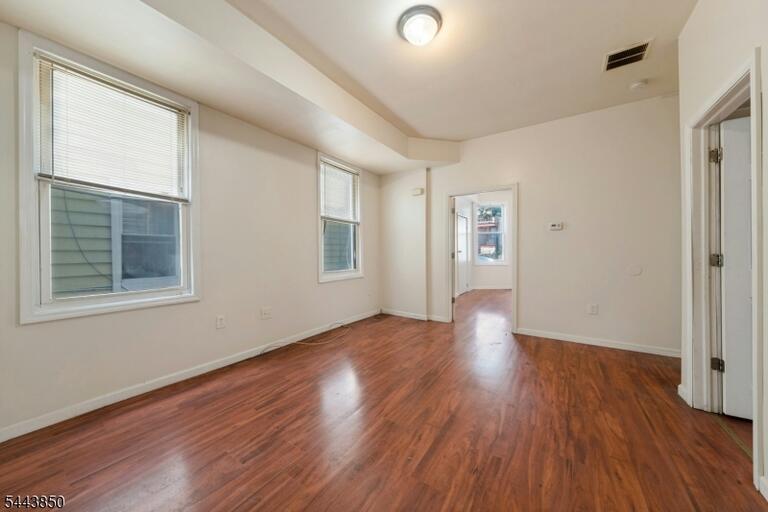 Property listing MLS 4038096 photo 19