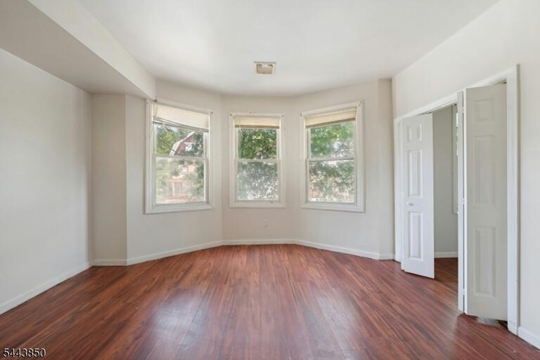 Property listing MLS 4038096 photo 25