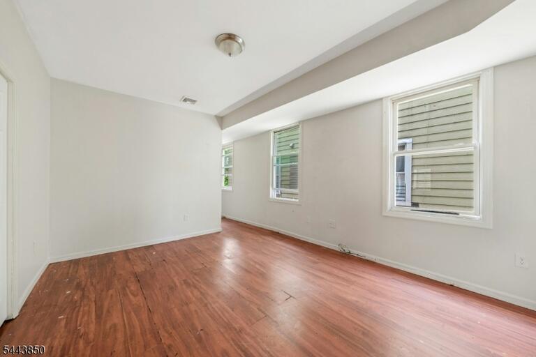 Property listing MLS 4038096 photo 28