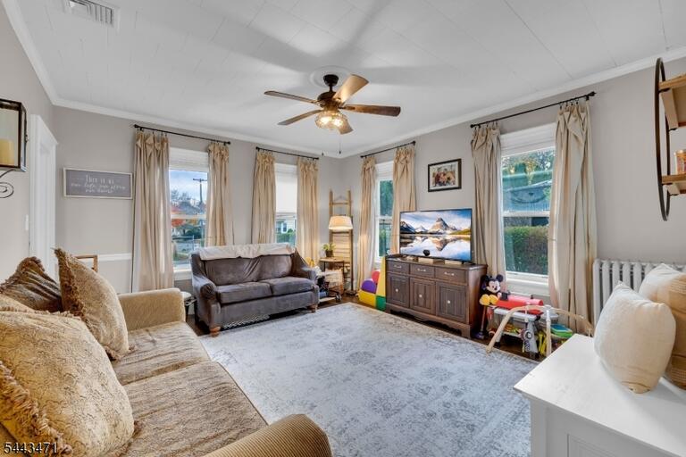 Property listing MLS 4038248 photo 7