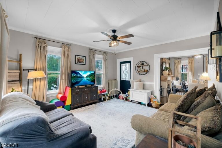 Property listing MLS 4038248 photo 8