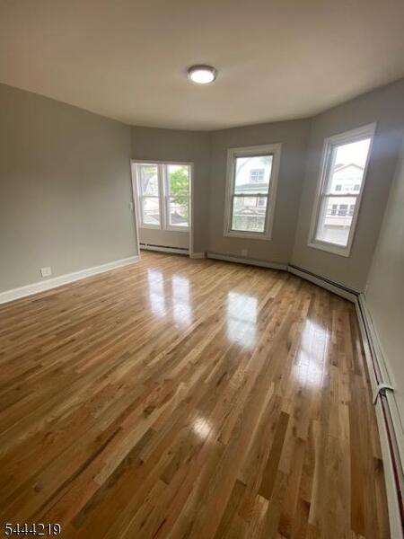 Property listing MLS 4038430 photo 4
