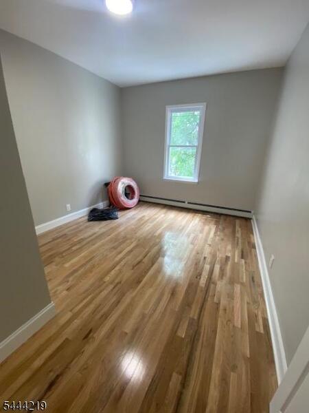 Property listing MLS 4038430 photo 9