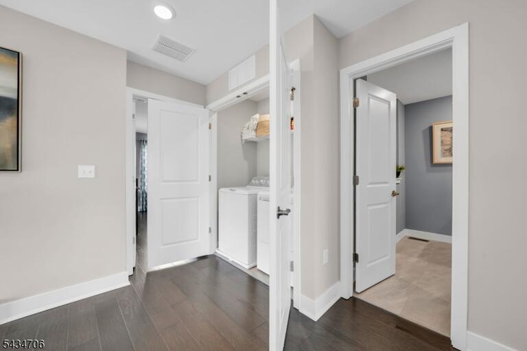 Property listing MLS 4038576 photo 16