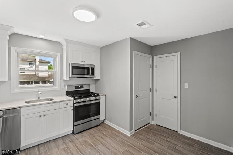 Property listing MLS 4038651 photo 7