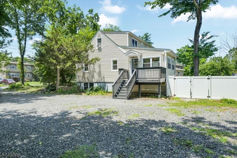 Property listing MLS 4038862 photo 37