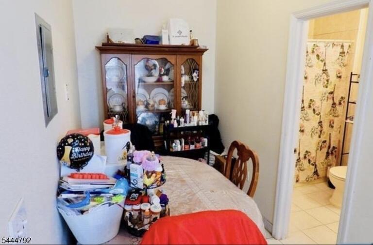 Property listing MLS 4038923 photo 21
