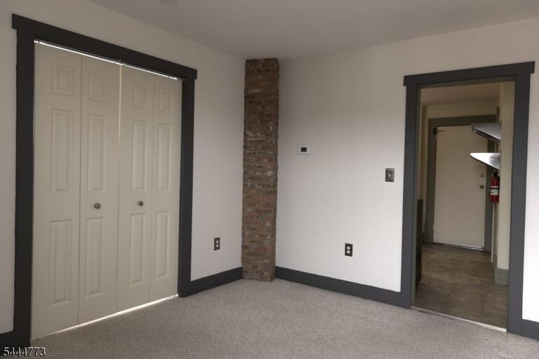 Property listing MLS 4038932 photo 9