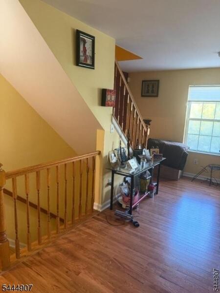 Property listing MLS 4039004 photo 5