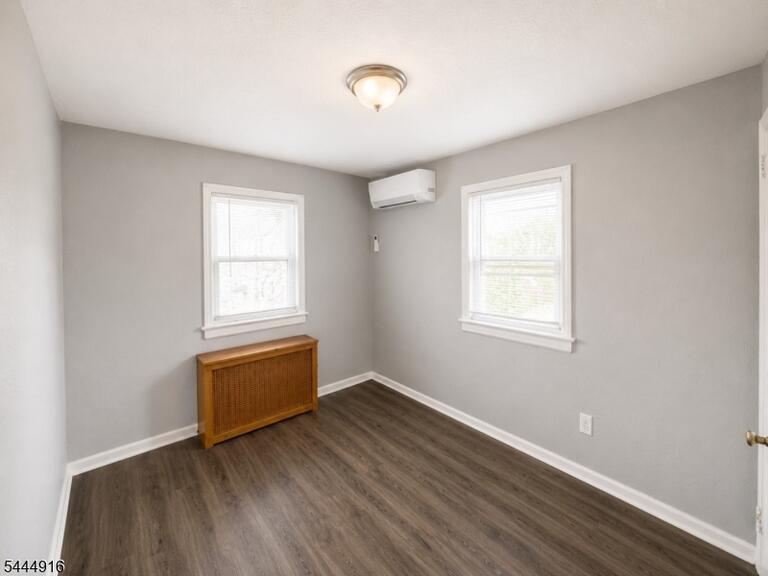 Property listing MLS 4039025 photo 11