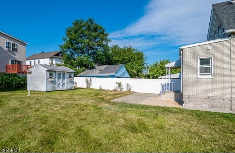 Property listing MLS 4039196 photo 21