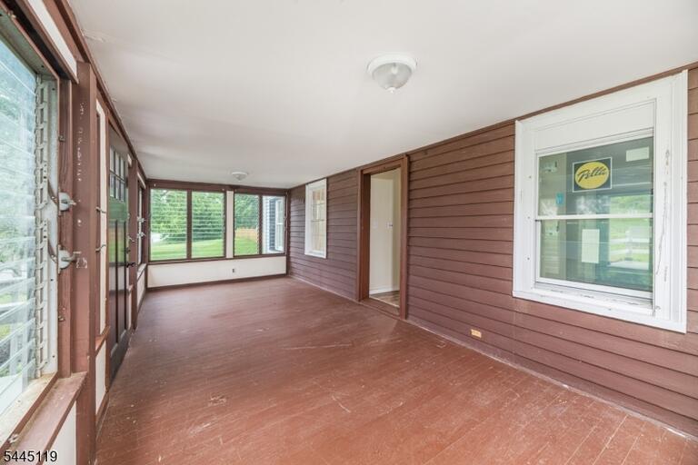 Property listing MLS 4039201 photo 14
