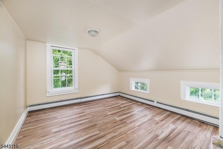 Property listing MLS 4039201 photo 17